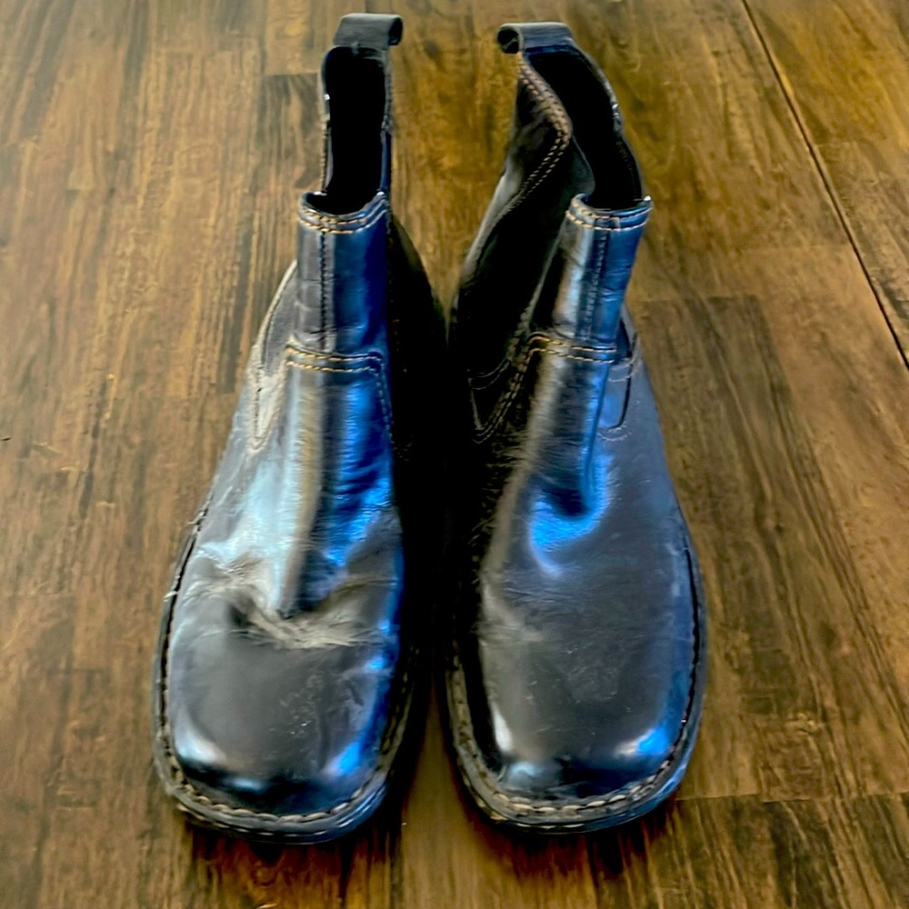 Born Black Chelsea Boot 9.5